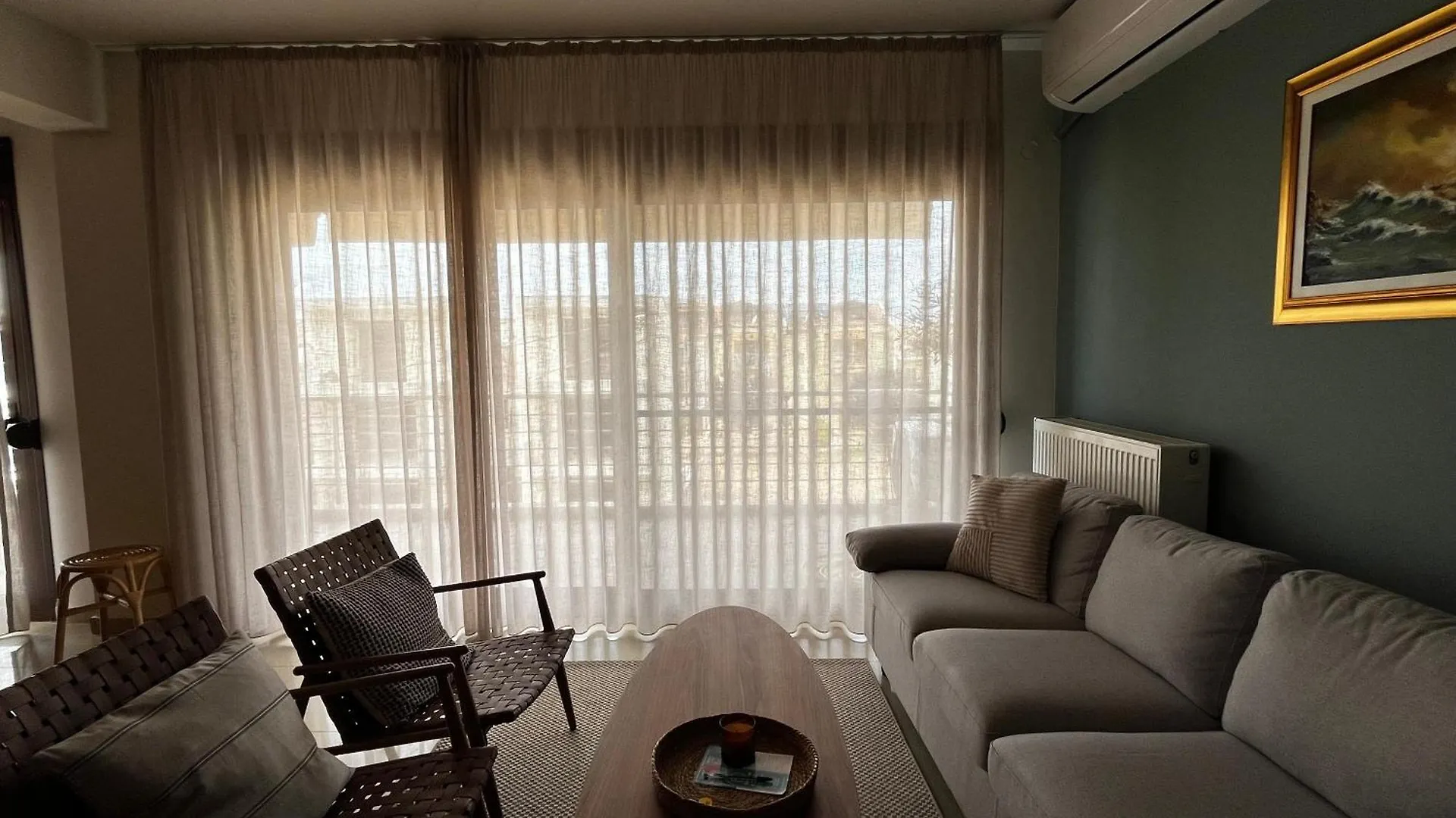 Sea View Apartment Flogita